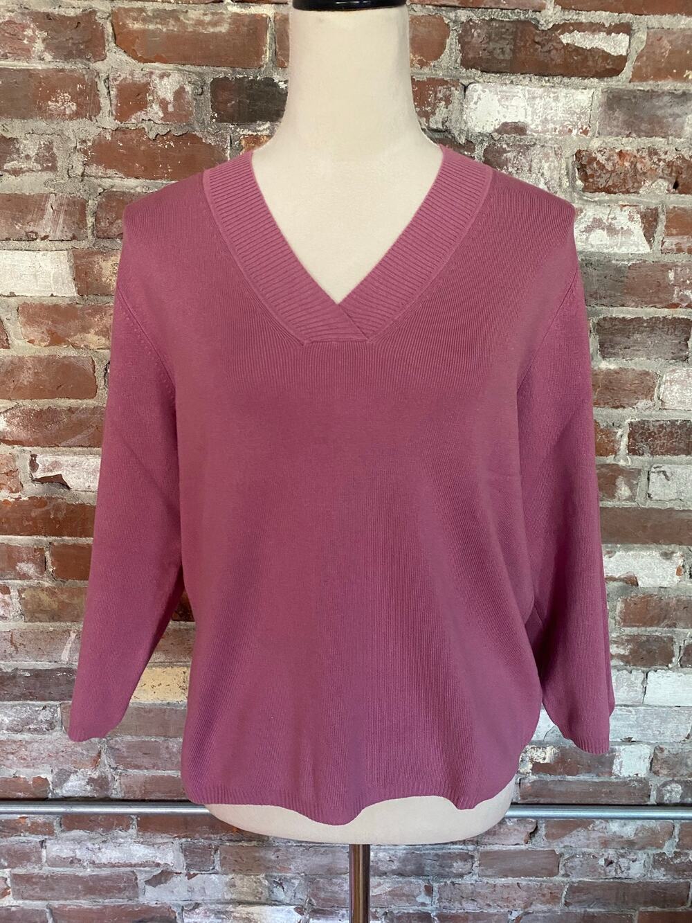Charter Club V Neck Silk 3/4 Sleeve Light Weight Sweater Size L